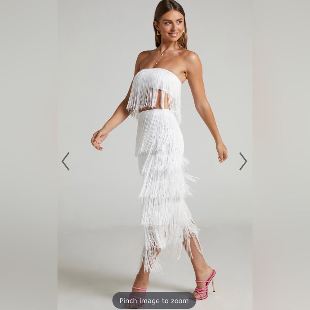 White Fringe Set - Picture 3 of 5